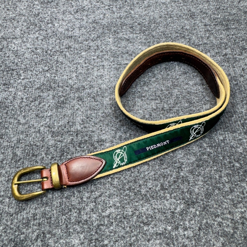 YRI Piedmont Mens 32 Green Equestrian Horseshoe Ribbon Leather Web Belt Preppy
